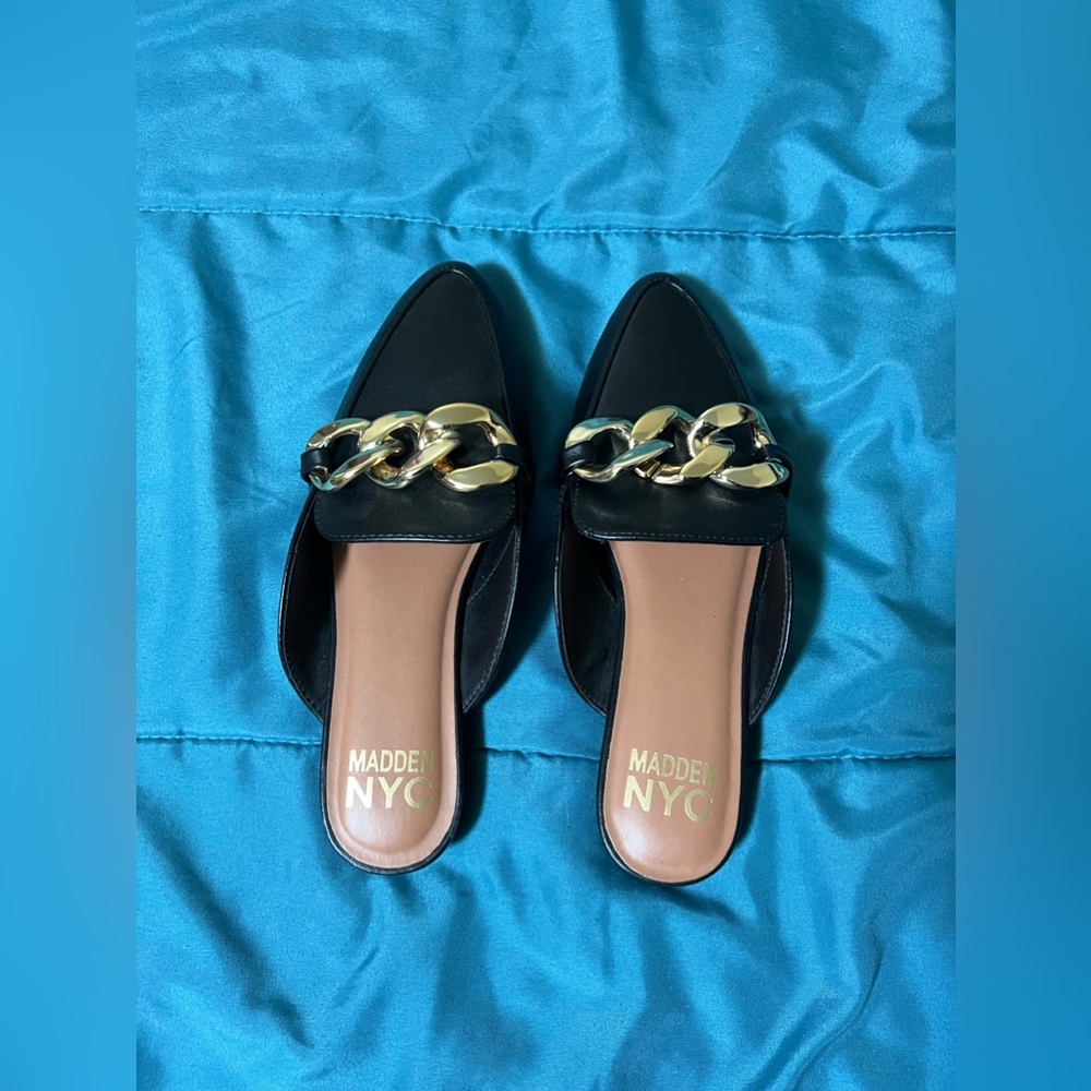 BNWOT Madden NYC Loafers